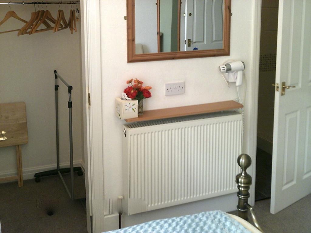 Cornerbrook Guest House Kingston upon Hull Room photo
